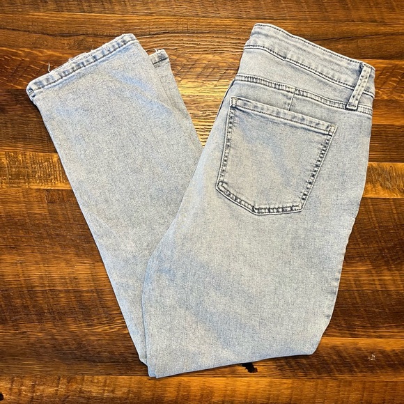 Maurices Everflex jeans size 14W short - Picture 7 of 7